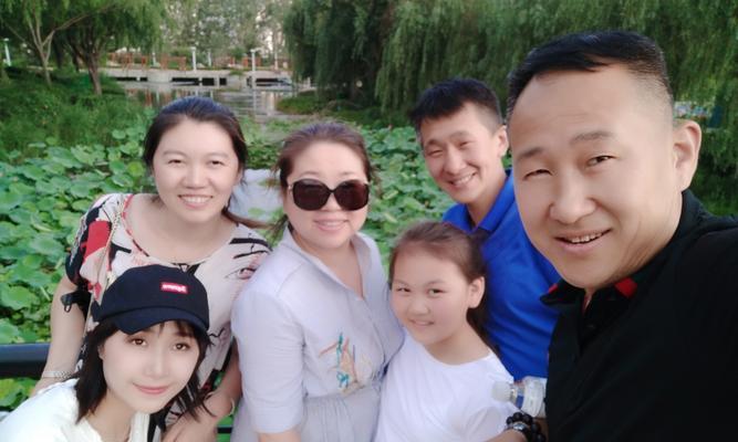 自信勇气，拥有成功幸福（一个年轻人的奋斗故事）