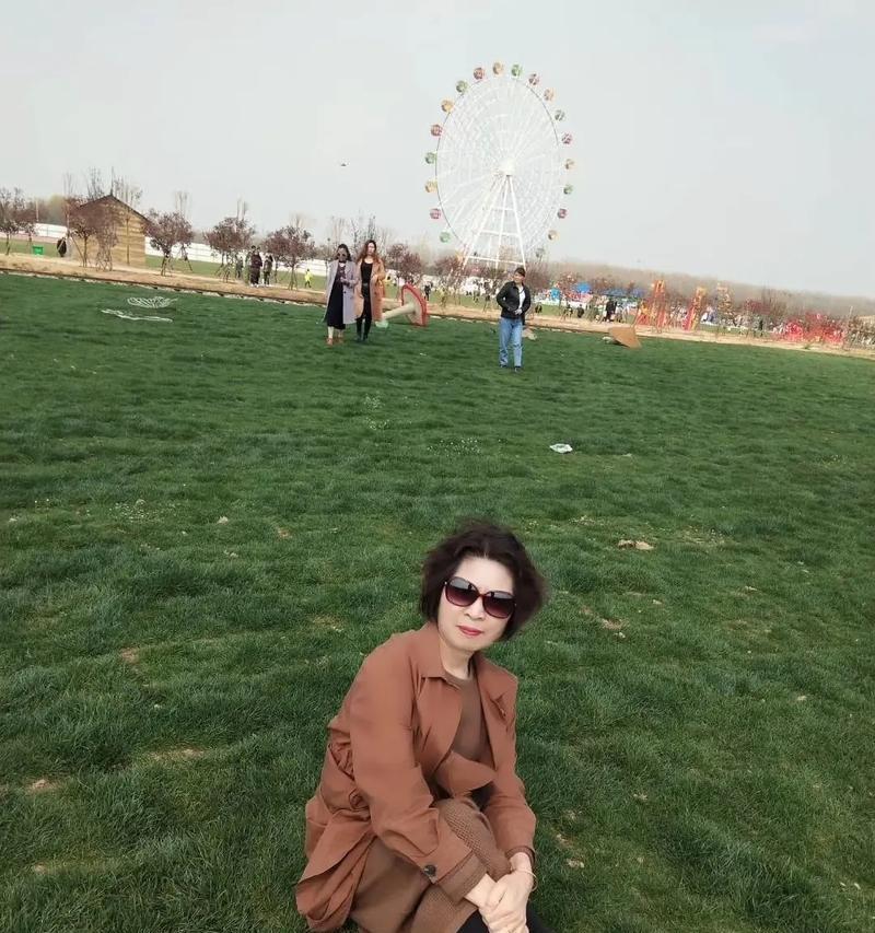 满分的背后（一个学霸的人生故事）