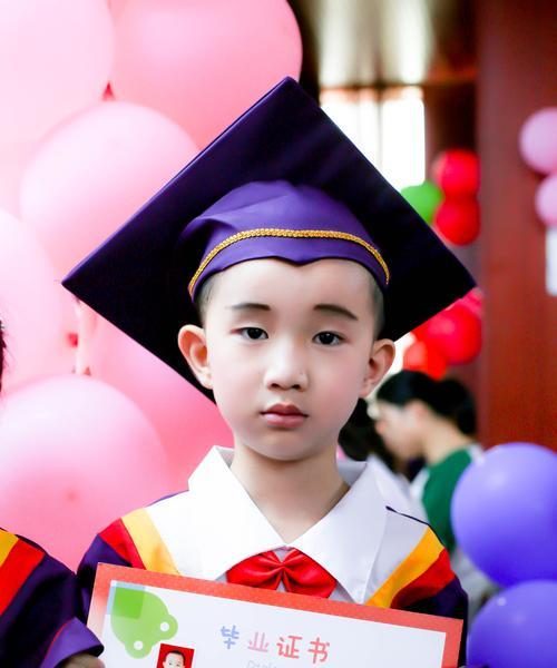 《长大后的梦想》（童年的梦想，从未离开我）