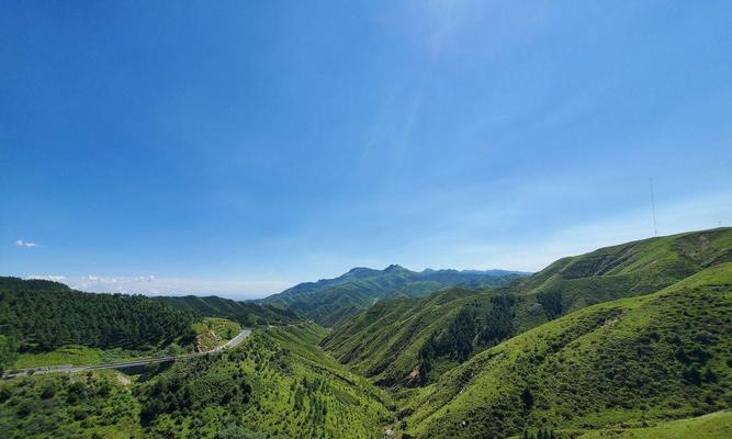 终南山下小镇故事（壮美景物背后的人情世故）