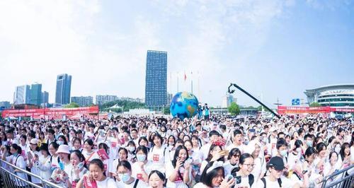 合唱比赛中的奇迹（一支普通的合唱团，创造不同寻常的成绩）